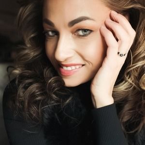 Meet your Posher, Jacqueline